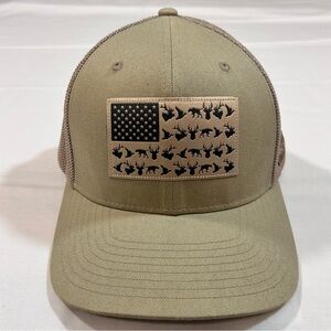 Columbia PFG Mens M/L Fitted Fish Flag Trucker Mesh Fishing Outdoor Cap Hat EUC